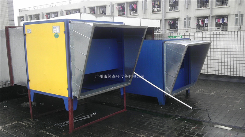 油水分离器